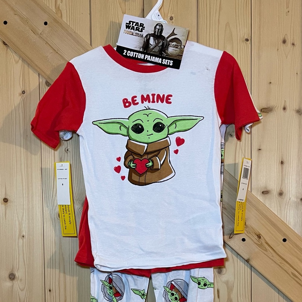 Star Wars Baby Yoda Grogu Mandalorian Unisex Pajama Sets Valentine’s Day